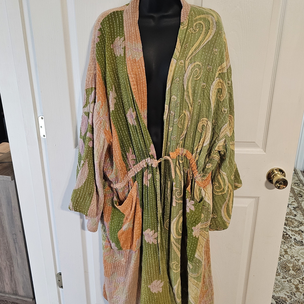 Kantha Bae-Free Size Bohemian Green and Orange Kimono Robe